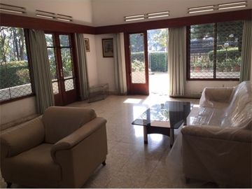 Rumah di Bandung Tengah Bandung kawasan komersial