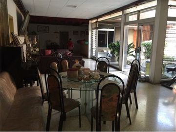Rumah di Bandung Tengah Bandung kawasan komersial