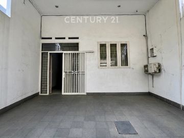 Rumah 2½ Lt Siap Huni Akses Jalan Lebar Di Kelapa Gading S9753