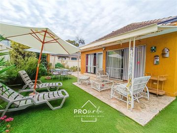 Casa en Venta en CASA FAMILIAR EN 532 M2 DE TERRENO...
