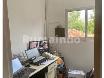 Dijual Murah Rumah Kantor di Jln Durian Raya Jagakarsa Jakarta Selatan