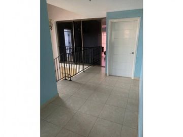 VENDO CASA CONDADO DEL REY CASA EN PASEO DORADO 4REC