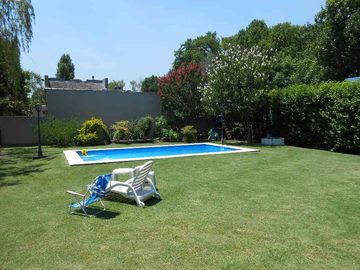 Chalet en venta en Parque Leloir