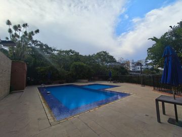 apartamento en arriendo en cristales. Cod A9191427