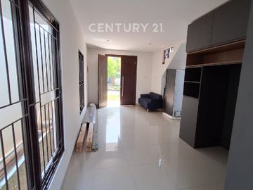Rumah Bagus 2 Lantai Siap Huni Di Cluster Simpruk Lippo Cikarang