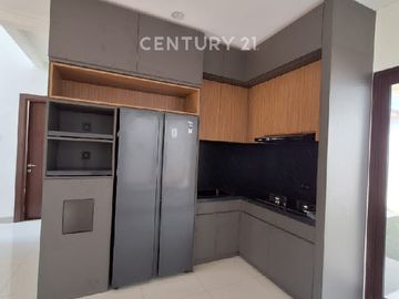 Rumah Bagus 2 Lantai Siap Huni Di Cluster Simpruk Lippo Cikarang