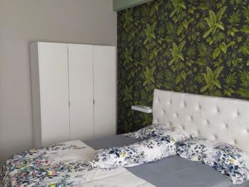 Apt. Puncak Dharmahusada View pool Listrik 2200watt Full Furnish