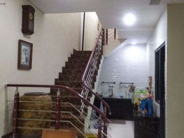 Rumah Dian Istana MINIMALIS SIAP HUNI selatan timur