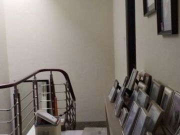 Rumah Dian Istana MINIMALIS SIAP HUNI selatan timur