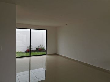 CASA VENTA JURIQUILLA QUERETARO CON ROOF GARDEN