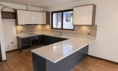 5BR Luxury House for Sale in McKinley Hill, Taguig