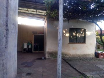 En Venta - Casa Americana S/ Lote 10x34 Para Refaccionar