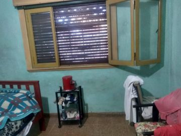 En Venta - Casa Americana S/ Lote 10x34 Para Refaccionar