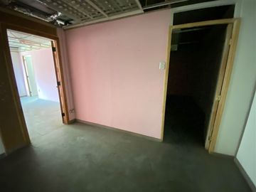 Oficina en Venta en Teatinos / Catedral / Morandé