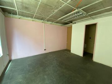 Oficina en Venta en Teatinos / Catedral / Morandé