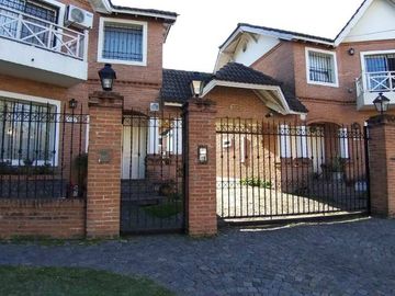Duplex en venta en Castelar Norte