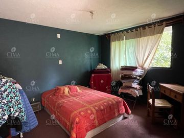 Venta casa en Fraccionamiento Monte Rubí Huitzilac - V258