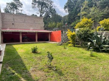 Venta casa en Fraccionamiento Monte Rubí Huitzilac - V258
