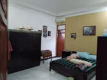 Rumah Lama Siap Huni di Sayap Buahbatu Pasir salam Kembar