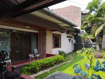 Rumah Lama Siap Huni di Sayap Buahbatu Pasir salam Kembar