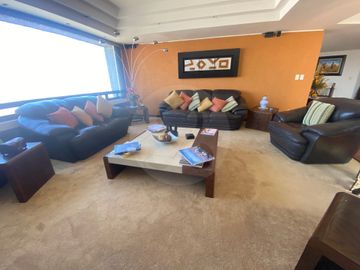 Twin towers baja de precio!!!! Departamento en venta en Bosques de la Herradura