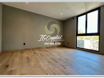 RESIDENCIA en Altozano  -Jardín con Jacuzzi con una vista a la reserva - RIO
