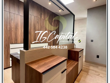 RESIDENCIA en Altozano  -Jardín con Jacuzzi con una vista a la reserva - RIO