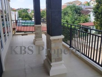 Dijual Rumah 3 Lantai Type 150/152 Lokasi Plamo Garden &ndash; Batam Center