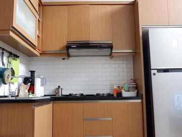 Rumah sewa 2 lantai fully furnished di cinere