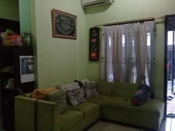 Dijual rumah murah BU dalam kompleks BSD Serpong Tangerang