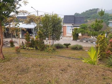 Rumah UNIT TERBATAS !! 2LANTAI di Soreang Cicilan 1,8 JUTA an akses Jalan Bagus dan Fasilitas lengkap, Bandung