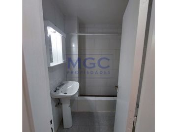Almagro HOSPITAL ITALIANO -   VENTA- AP - 3 ambientes -  cochera fija