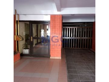 Almagro HOSPITAL ITALIANO -   VENTA- AP - 3 ambientes -  cochera fija