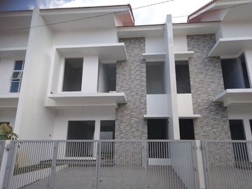 Ready stock rumah dijual mewah cantik rasa villa di cisaranten Arcamanik