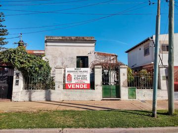 CASA 3 AMB CON FONDO