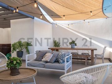 Departamento con gran Terraza Privada y Quincho