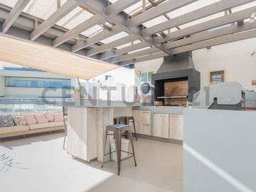 Departamento con gran Terraza Privada y Quincho