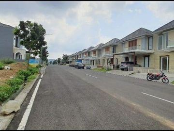 GRIMSBY tinggal 3 unit Citragrand Tembalang
