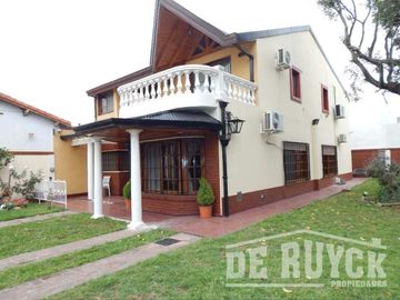 Chalet en venta en Quilmes Oeste