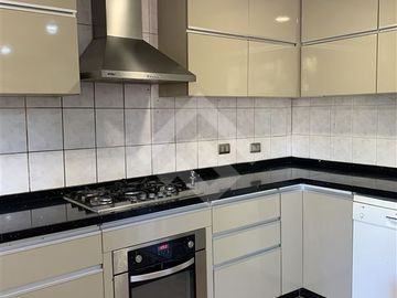 Casa en Venta en Iv Centenario-Bilbao-Portal La Reina