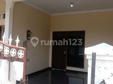Rumah 2 Lantai Daerah Mejasem