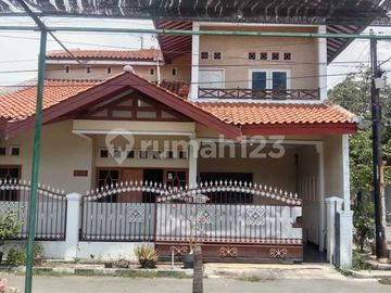 Rumah 2 Lantai Daerah Mejasem