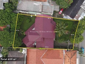 Rumah 2 lantai pinggir jalan raya pangkalan jati