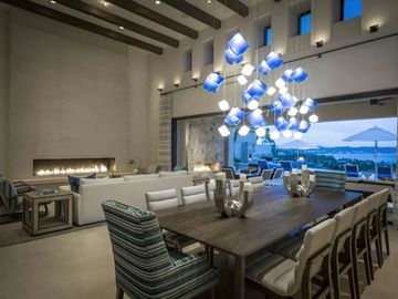 Casa con jardín y alberca privada, Gimnasio, Alberca infinity, en venta, San Jos