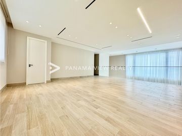 OCEAN REEF CASA OPCION 4rec / PUNTA PACIFICA / VENTA