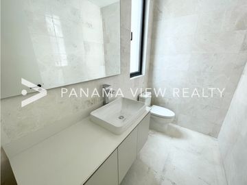OCEAN REEF CASA OPCION 4rec / PUNTA PACIFICA / VENTA