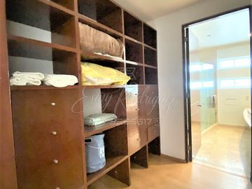 DEPARTAMENTO EN VENTA, TORRE ALTUS, JUNTO A LA SALLE, 3 REC. 3 AUTOS, DE LUJO.