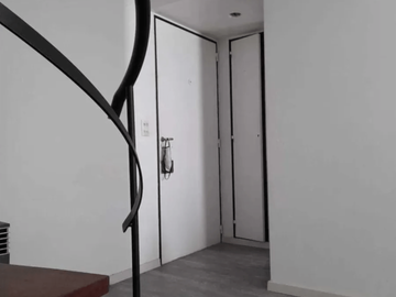 Excelente Depto. De 2 Amb. Tipo Duplex Luminoso