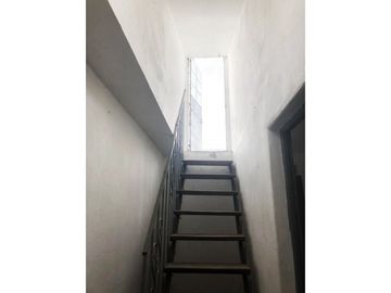 VENTA DE CASA + LOCALES, EXCELENTE UBICACION EN CRUZ DEL EJE -CÓRDOBA