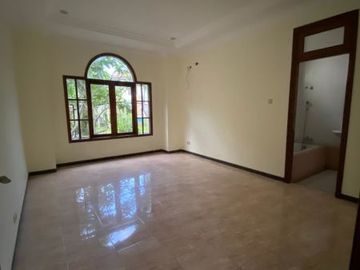 Rumah Villla Bukit Mas Dukuh Pakis Surabaya